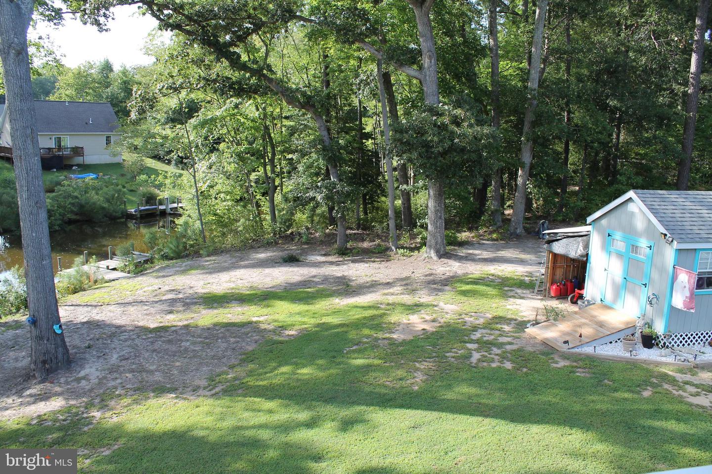 300 Maple Ln Property Photo 48