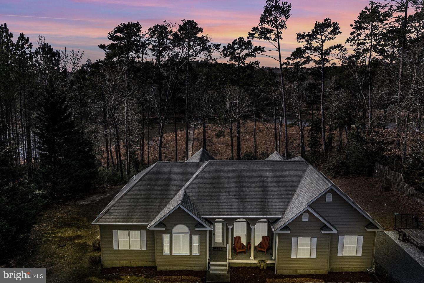128 Heron Court Property Photo