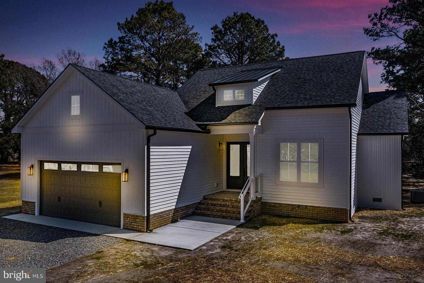 71 Keel Ct Property Photo