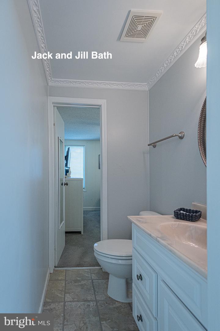 57 Swann Ct Property Photo 24