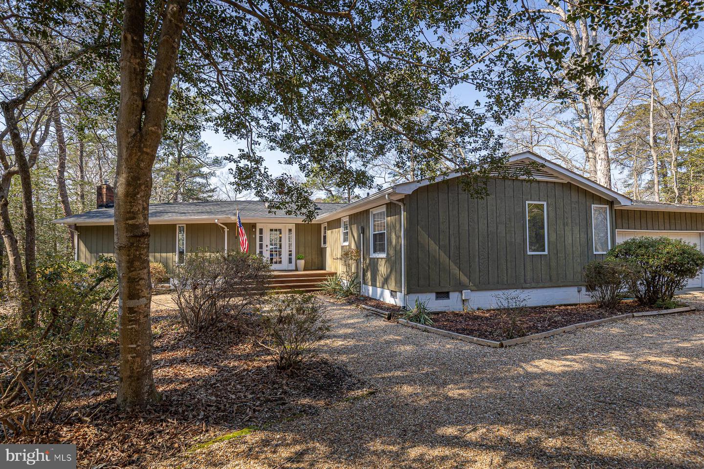 57 Swann Ct Property Photo 36