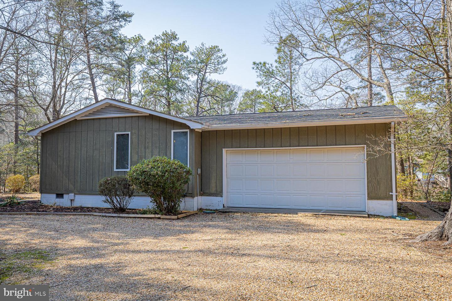 57 Swann Ct Property Photo 37