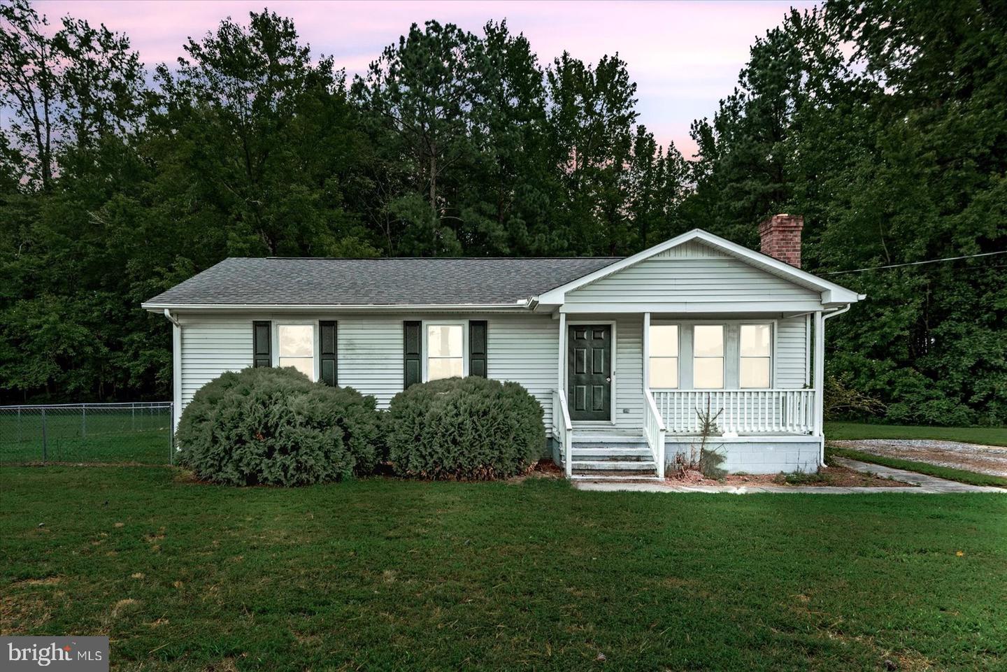 2010 Lake Rd Property Photo 2