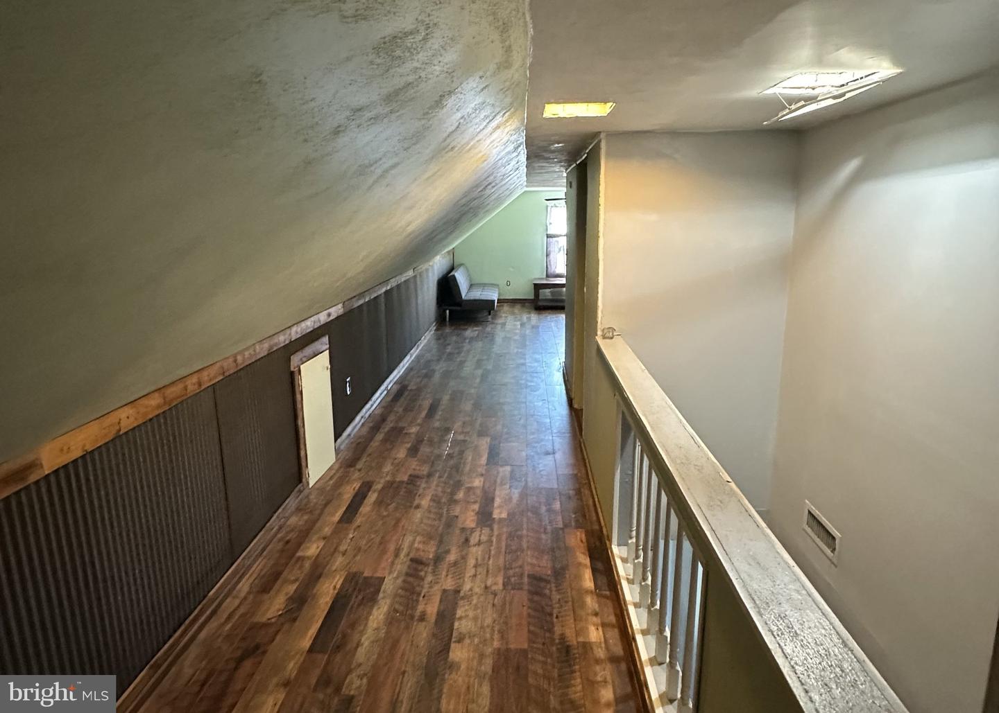 2889 Harryhogan Rd Property Photo 11
