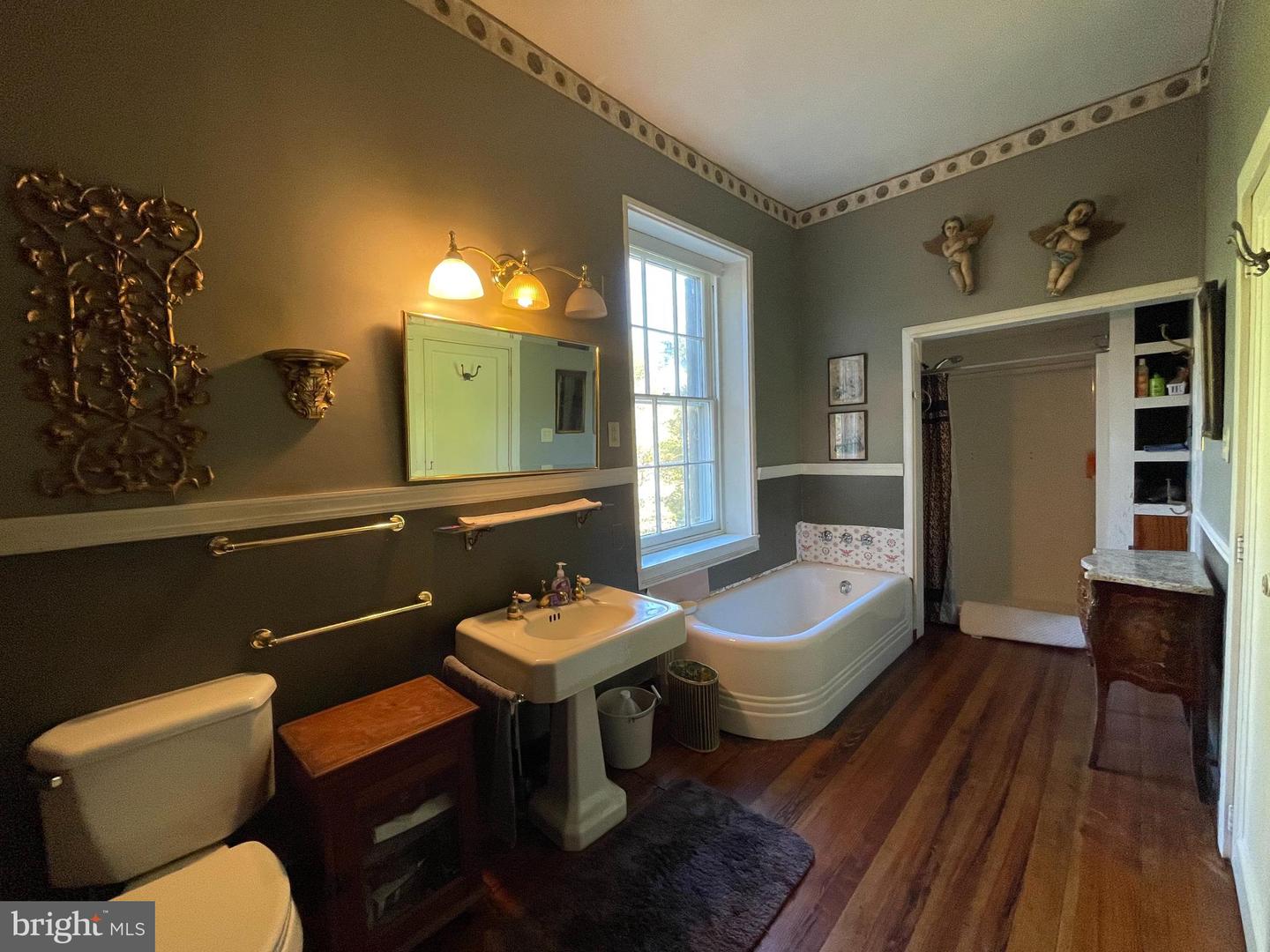 287 Rowes Lndg Property Photo 45