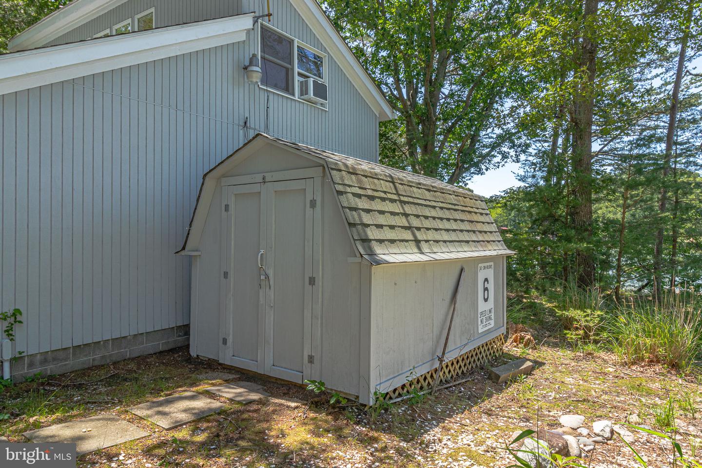 621 Harbor Dr Property Photo 62