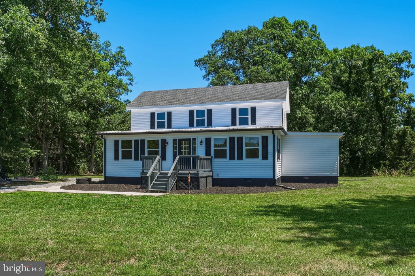 2426 HAMPTON HALL RD