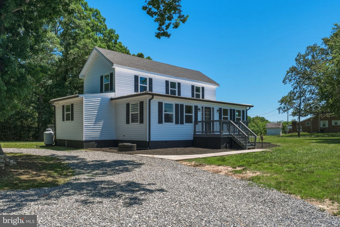 2426 Hampton Hall Rd Property Photo 3