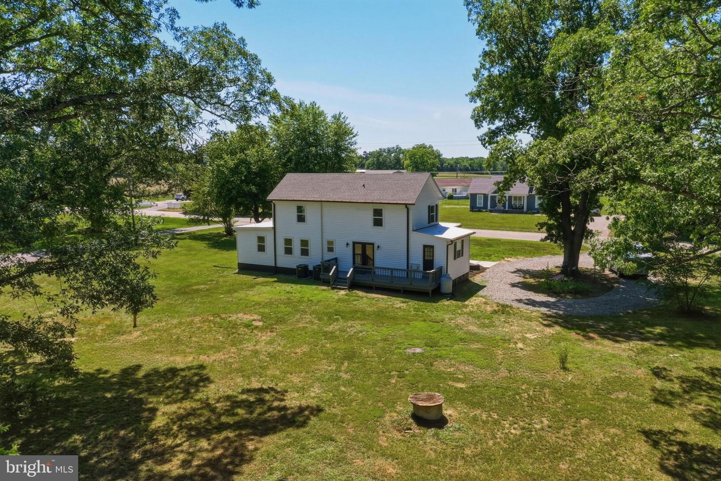 2426 Hampton Hall Rd Property Photo 6