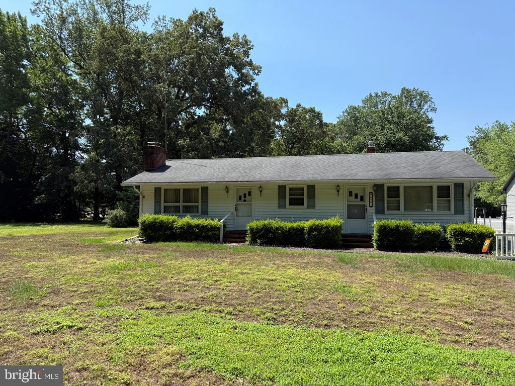 664 Sandy Point Rd Property Photo 1