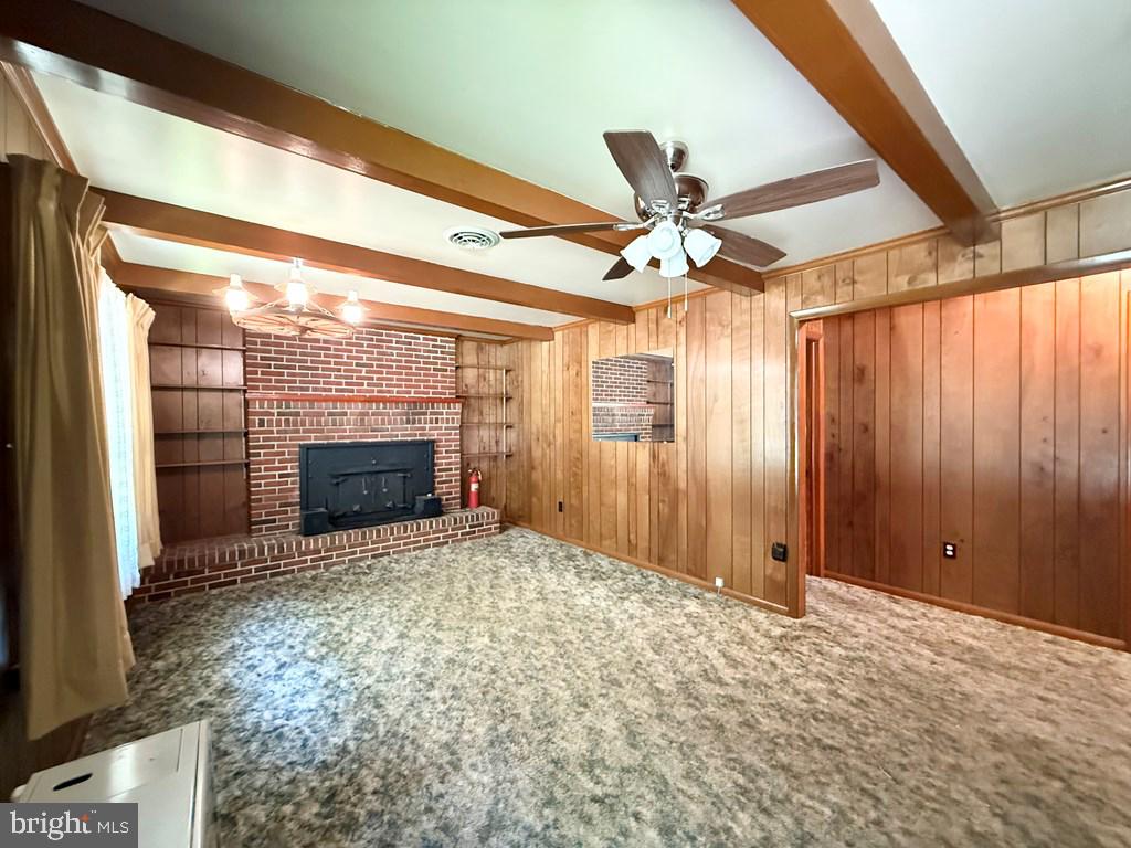 664 Sandy Point Rd Property Photo 11