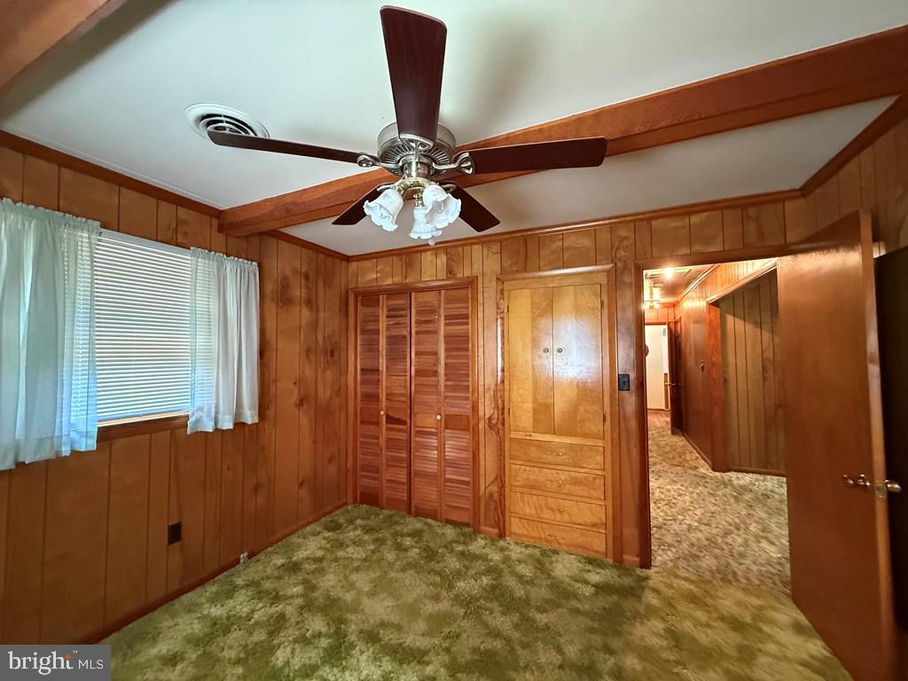 664 Sandy Point Rd Property Photo 12
