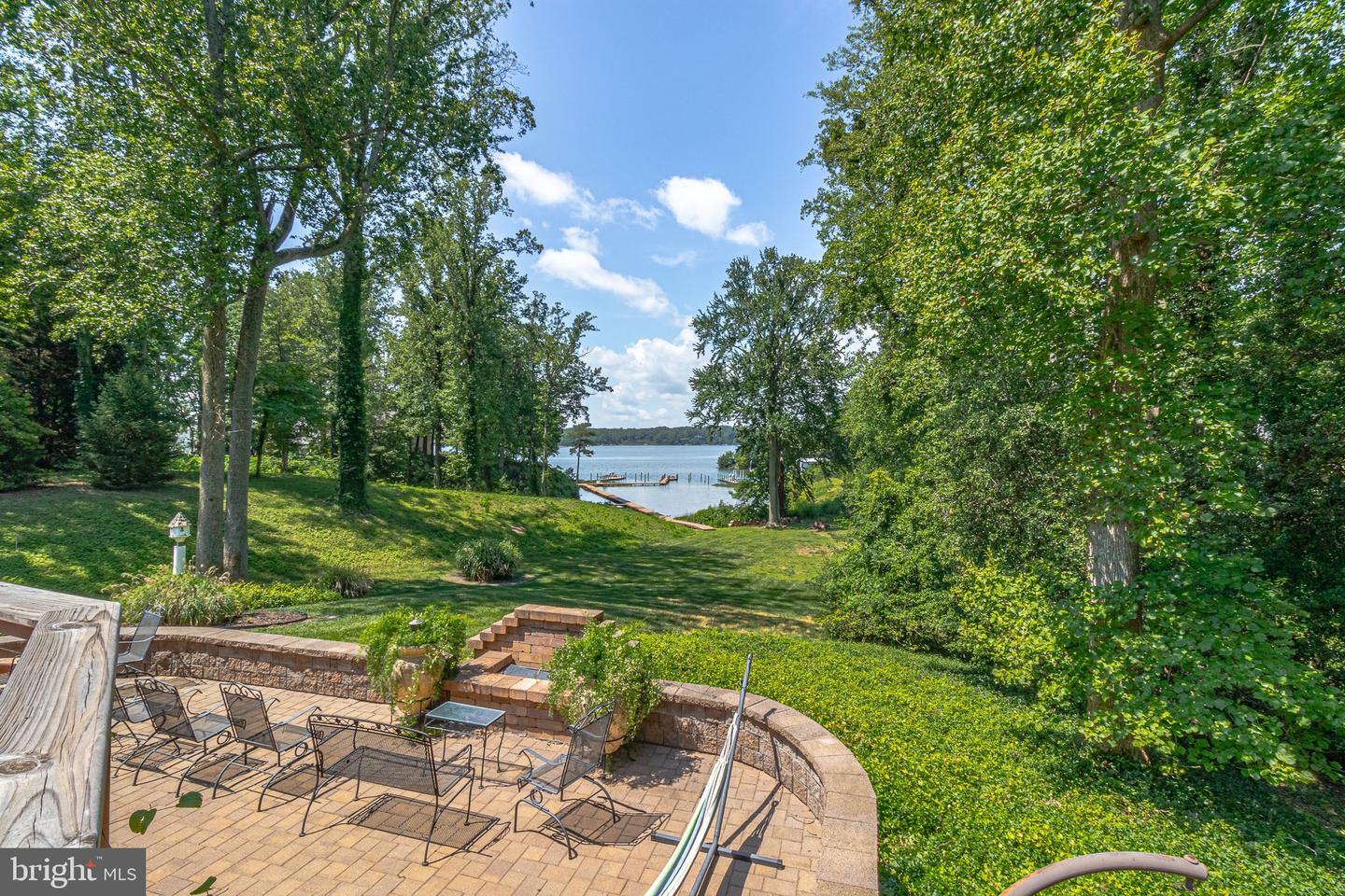 100 Ferry Point Rd Property Photo 49