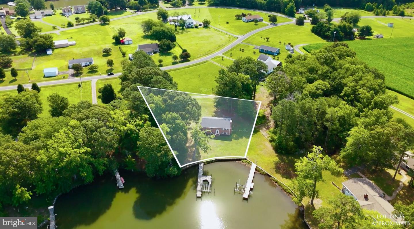 279 HARBOR DR
