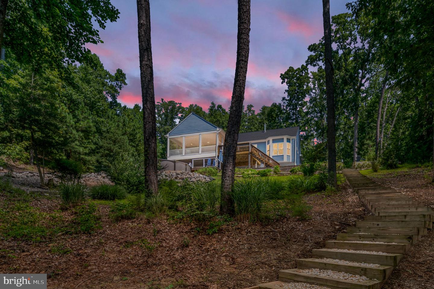 580 Icehouse Cove Ln Property Photo 2
