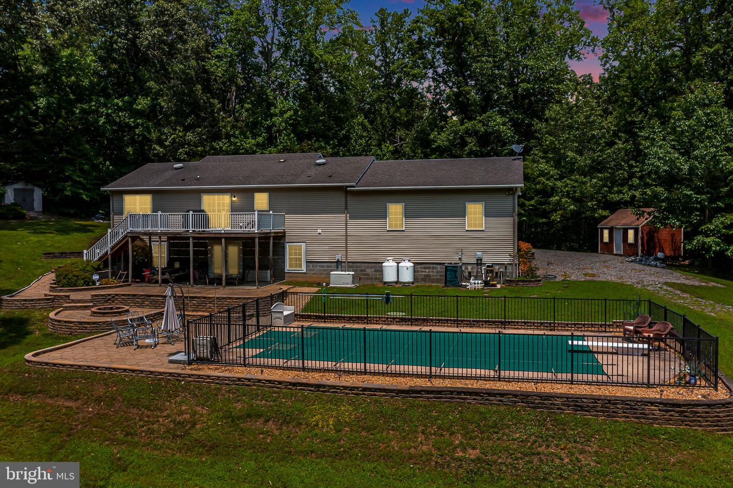 711 LAMPKINTOWN RD