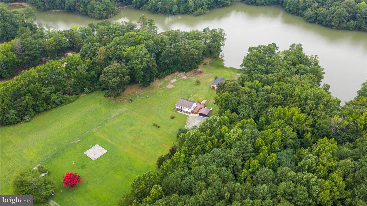 141 Raintree Ln Property Photo 6