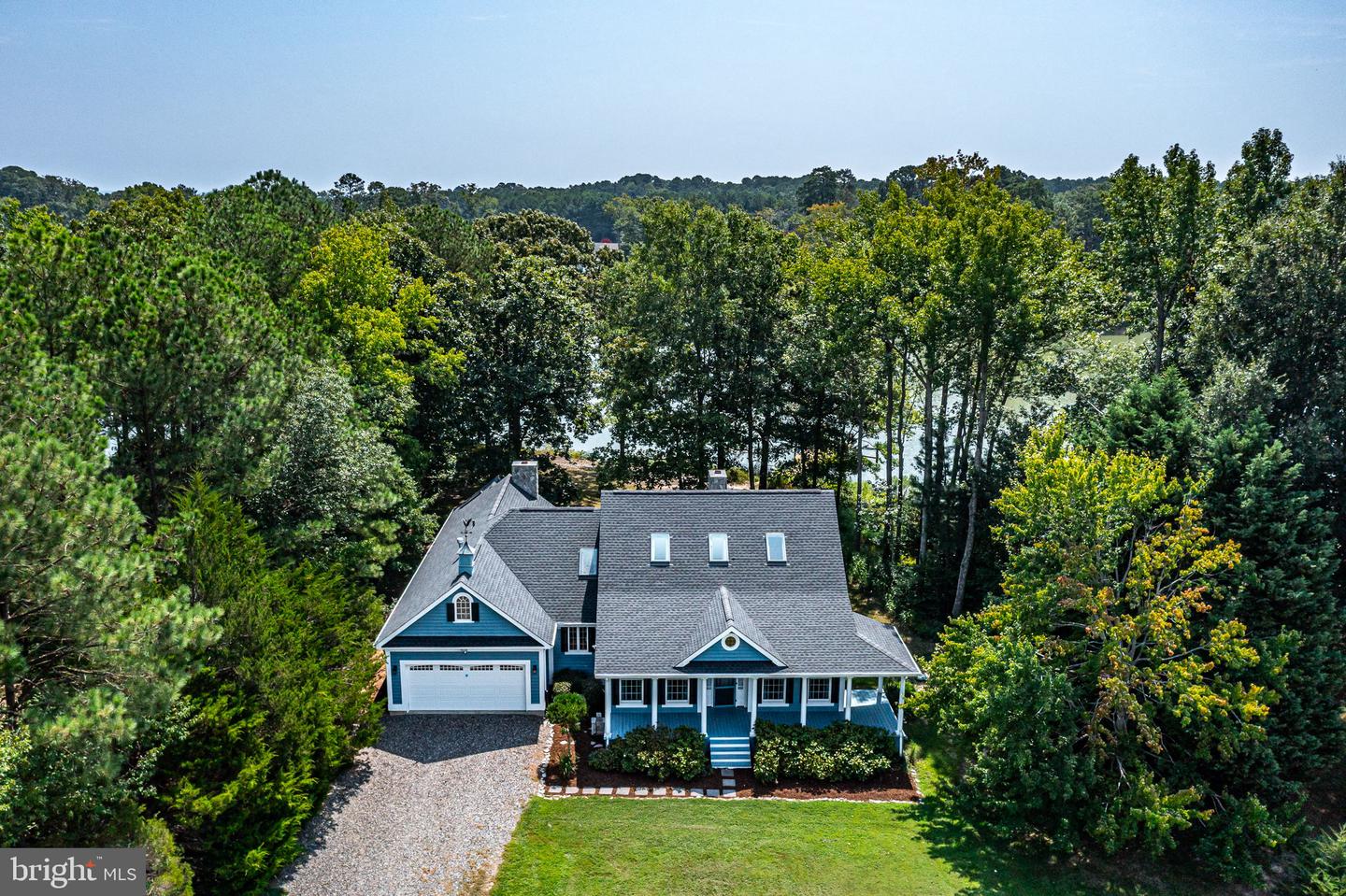 578 Twin Harbor Rd Property Photo 1