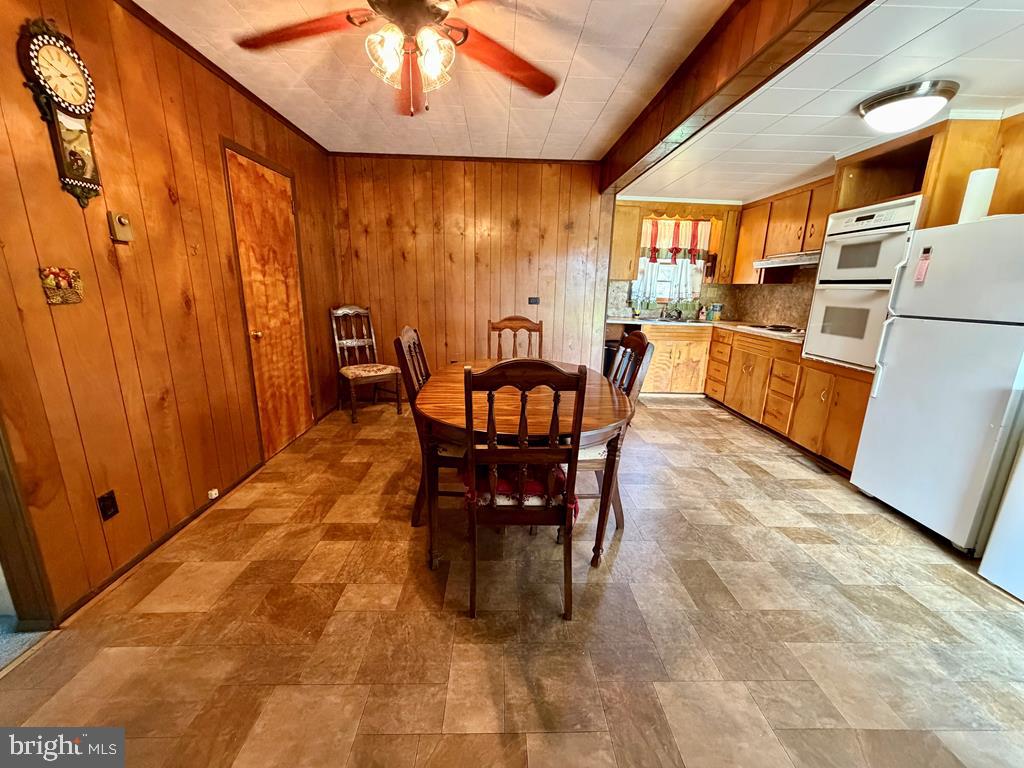 2392 Hampton Hall Rd Property Photo 17