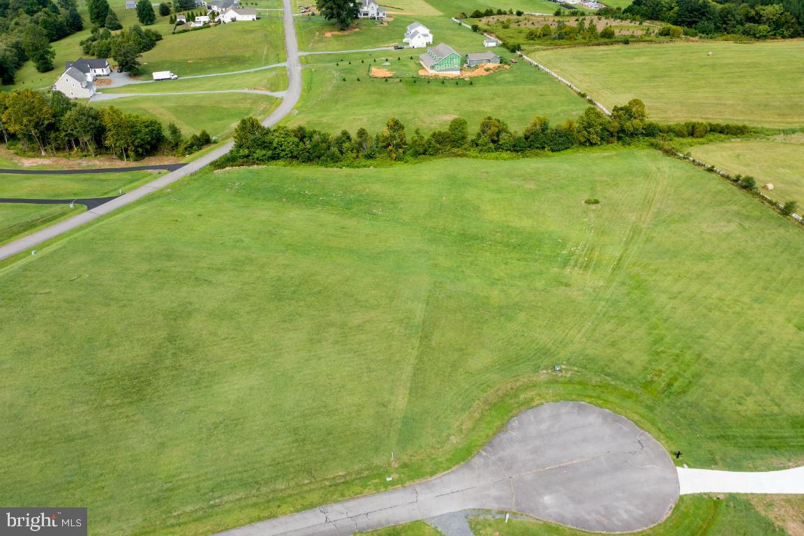 Lands End Dr Property Photo 2