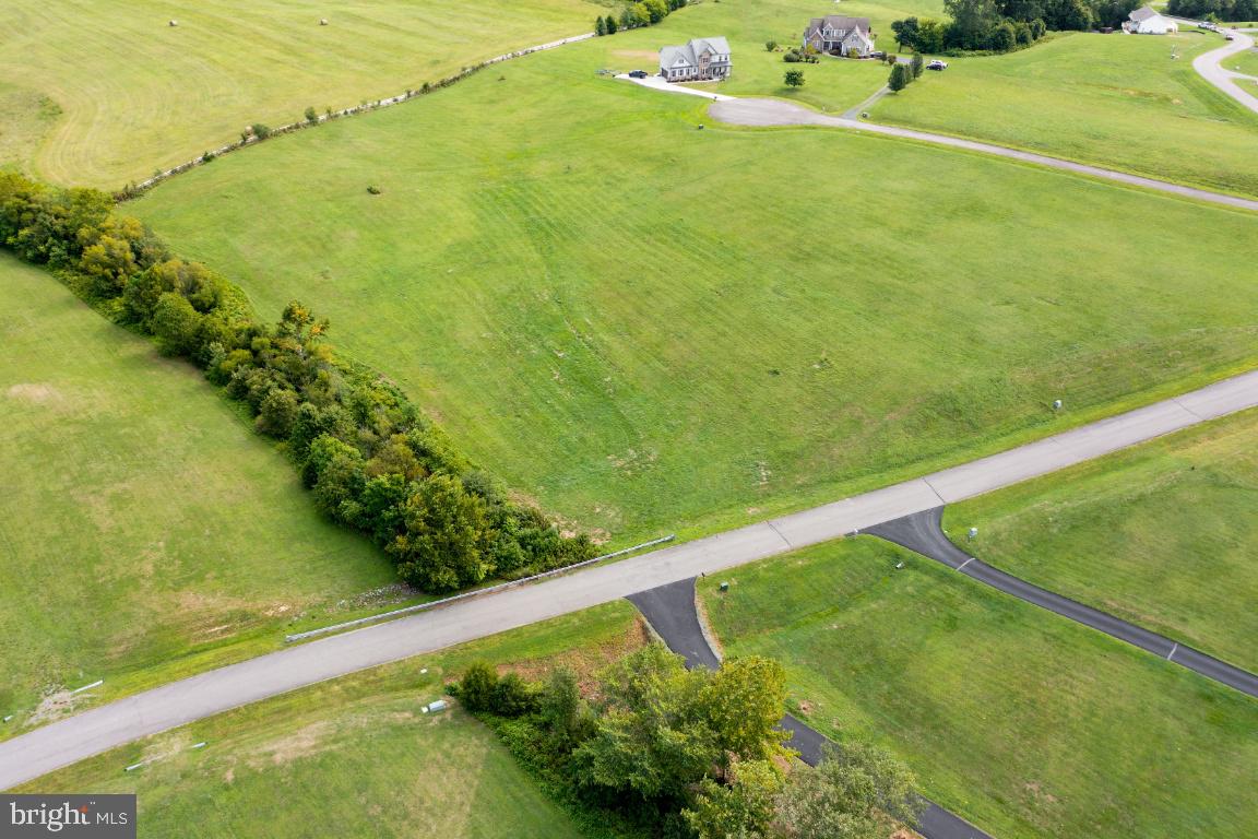 Lands End Dr Property Photo 4