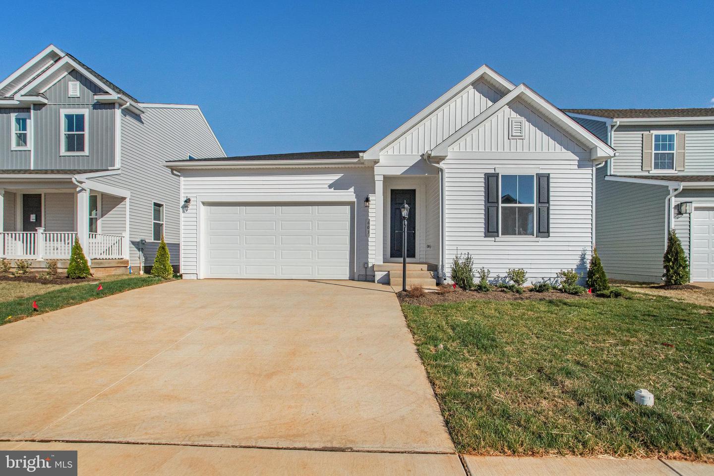 603 CLOVER LN Property Photo 1
