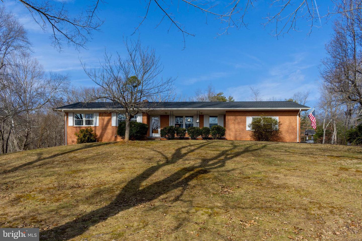 18206 James Madison Hwy Property Photo