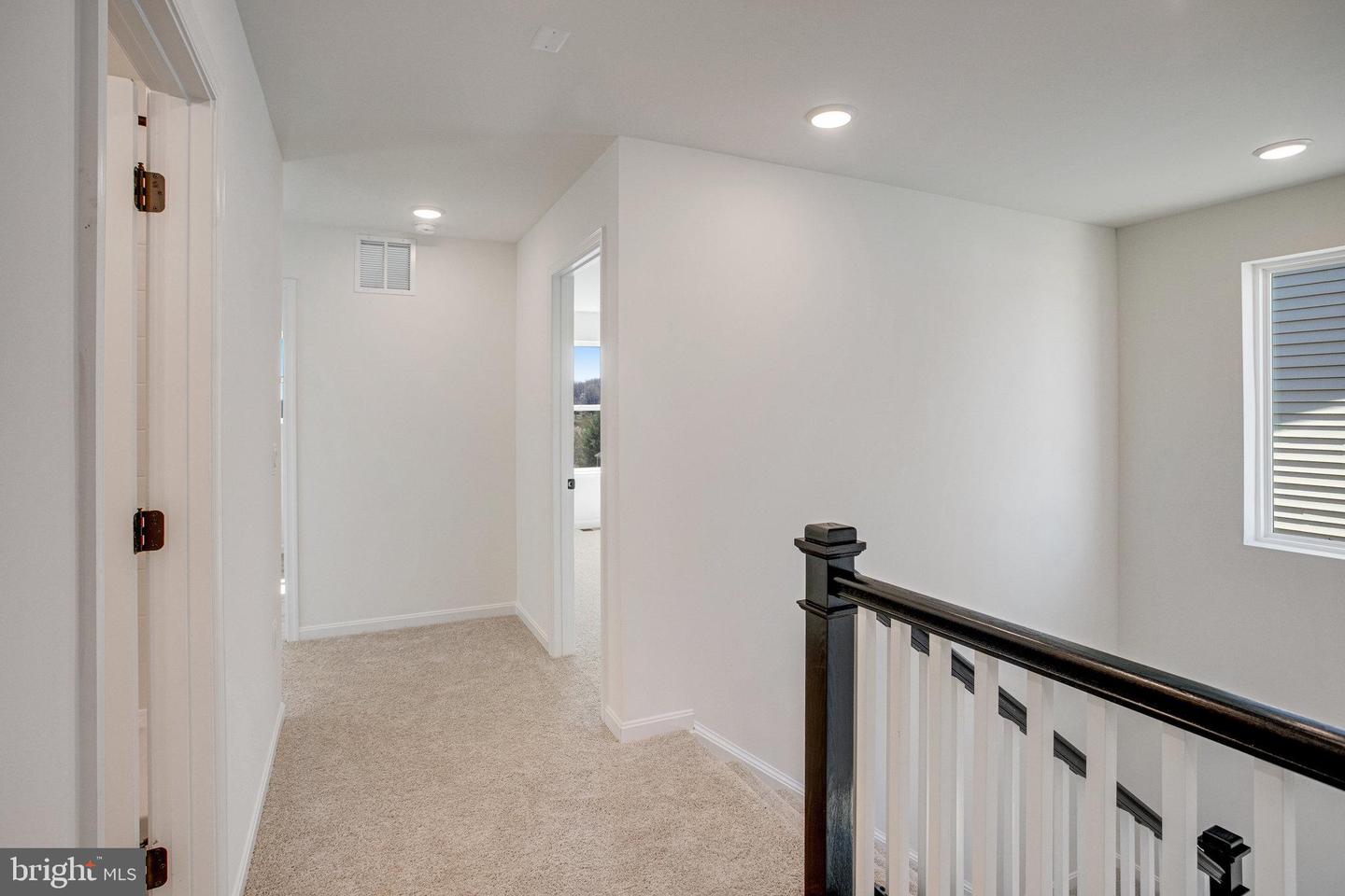 608 Clover Ln Property Photo 11