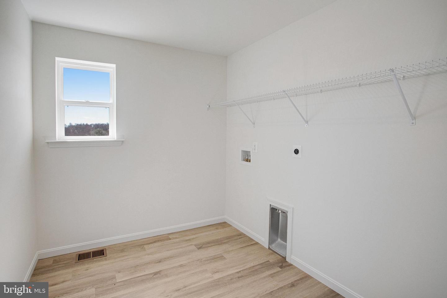 608 Clover Ln Property Photo 16