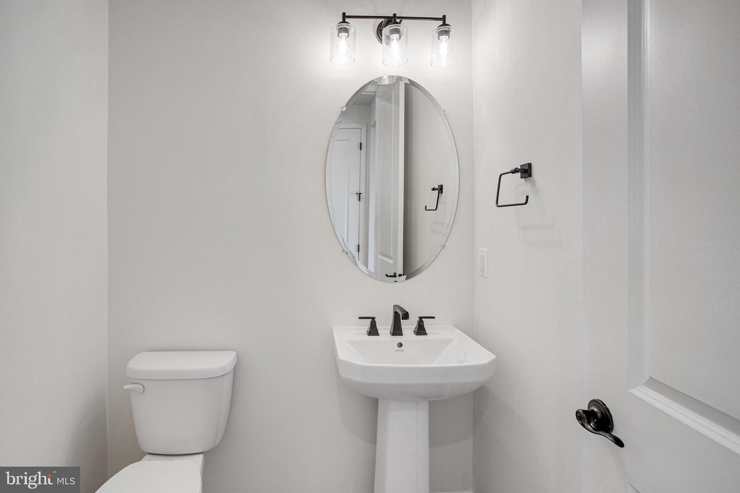 608 Clover Ln Property Photo 29