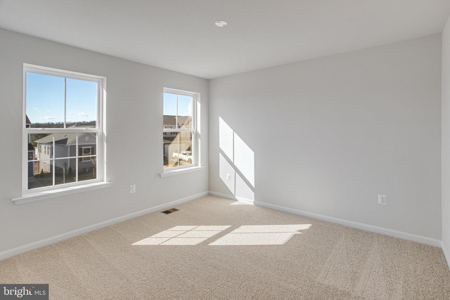 605 Clover Ln Property Photo 29