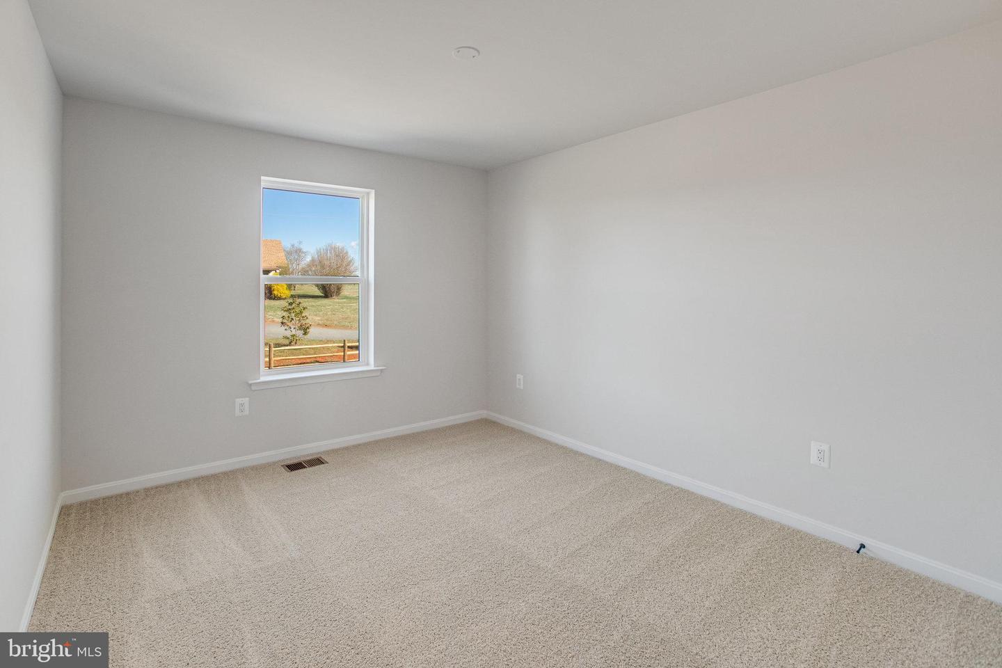 605 Clover Ln Property Photo 33