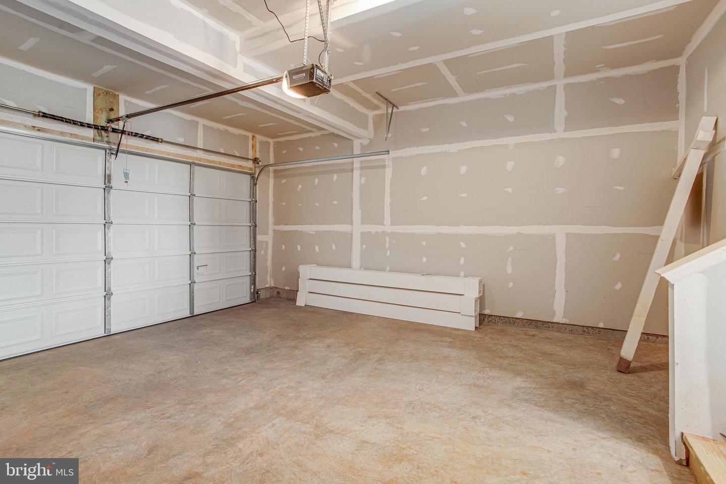 604 Clover Ln Property Photo 20