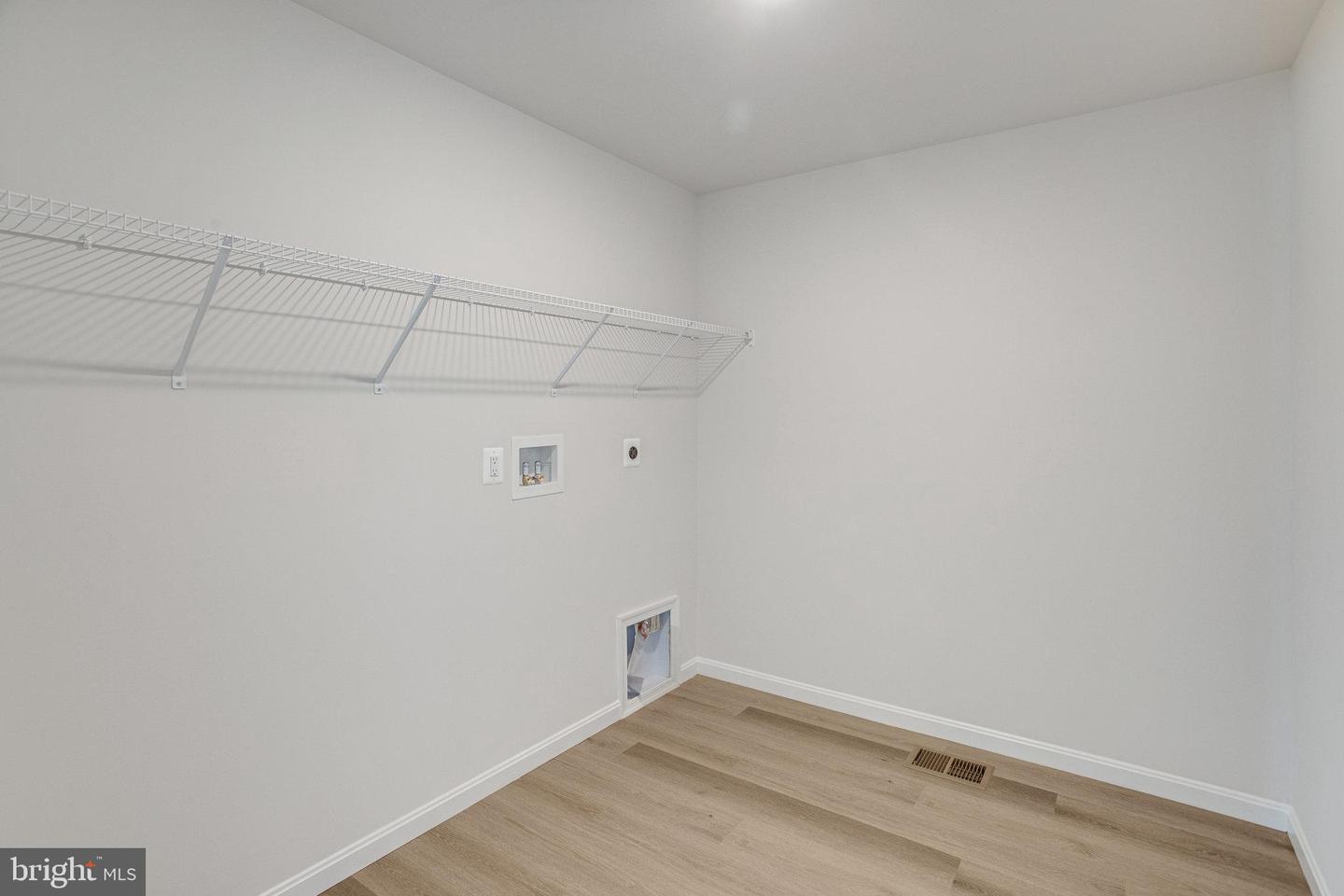 604 Clover Ln Property Photo 24