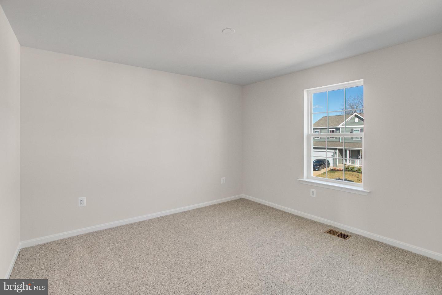 604 Clover Ln Property Photo 33