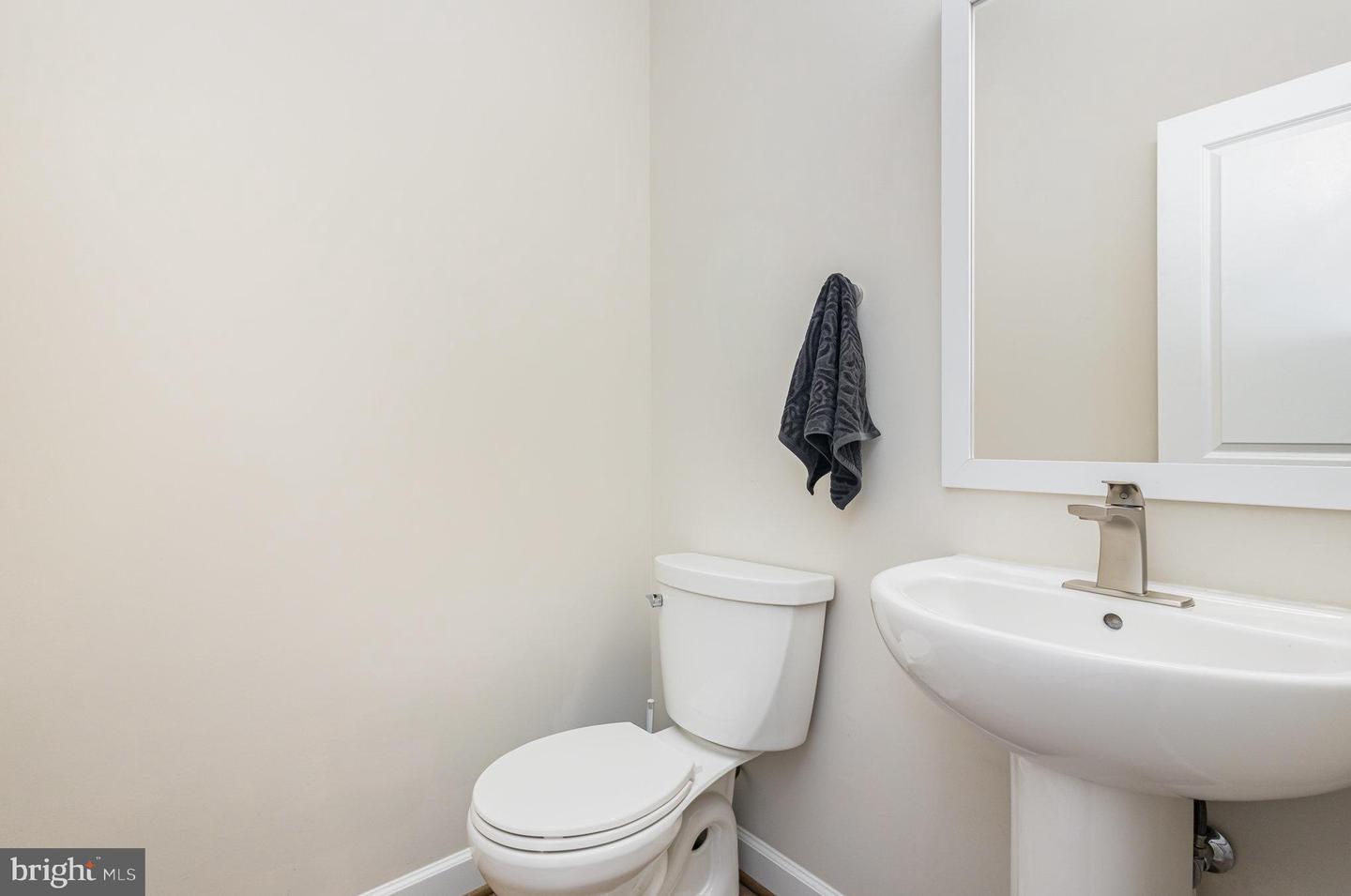 208 Yorktown Blvd Property Photo 20
