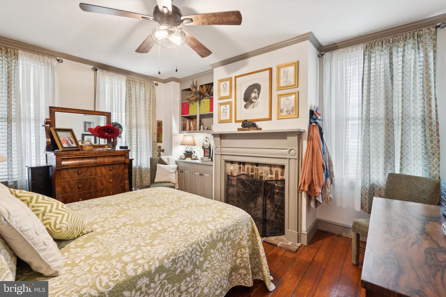 216 W Main St Property Photo 14