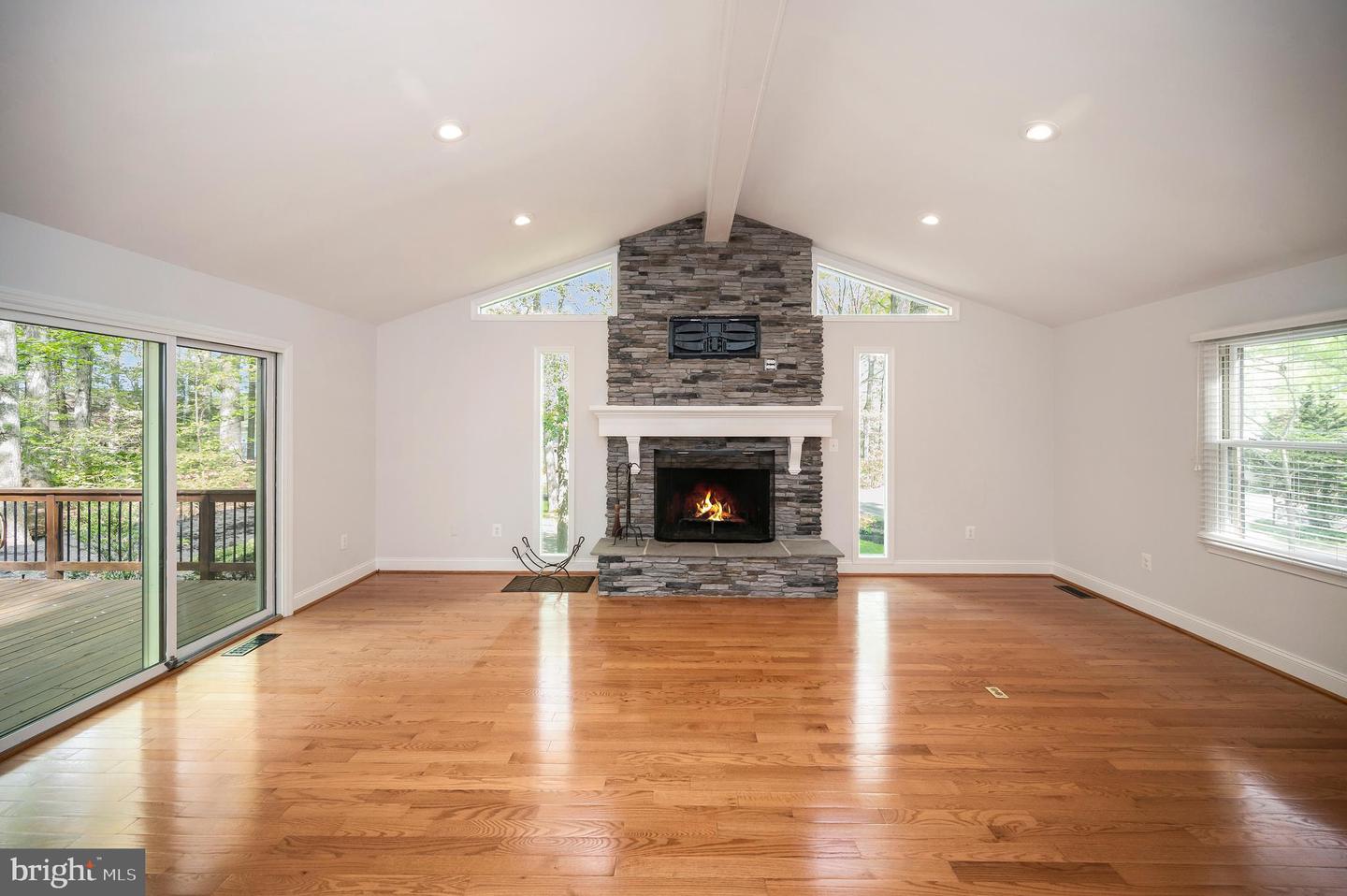 213 Birchside Cir Property Photo 8