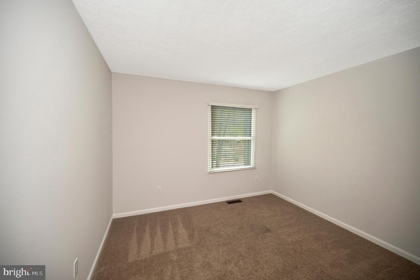 213 Birchside Cir Property Photo 16