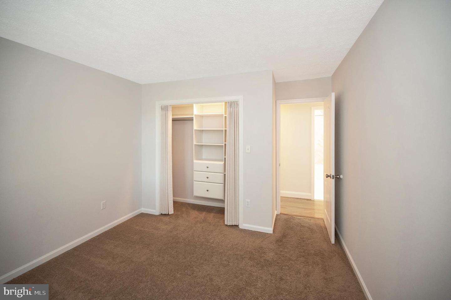 213 Birchside Cir Property Photo 17