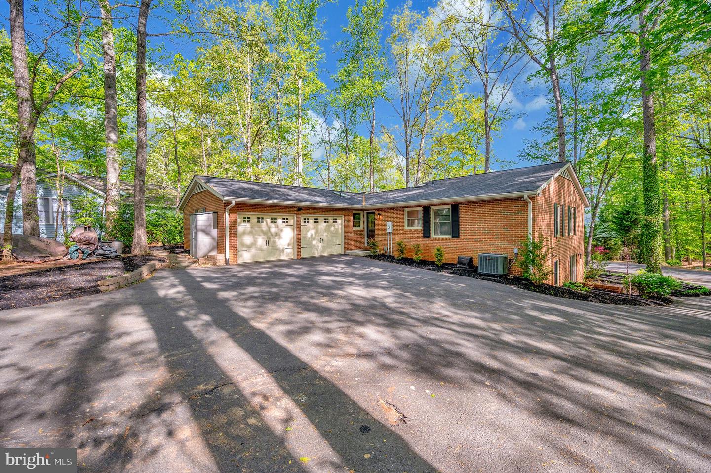 213 Birchside Cir Property Photo 33