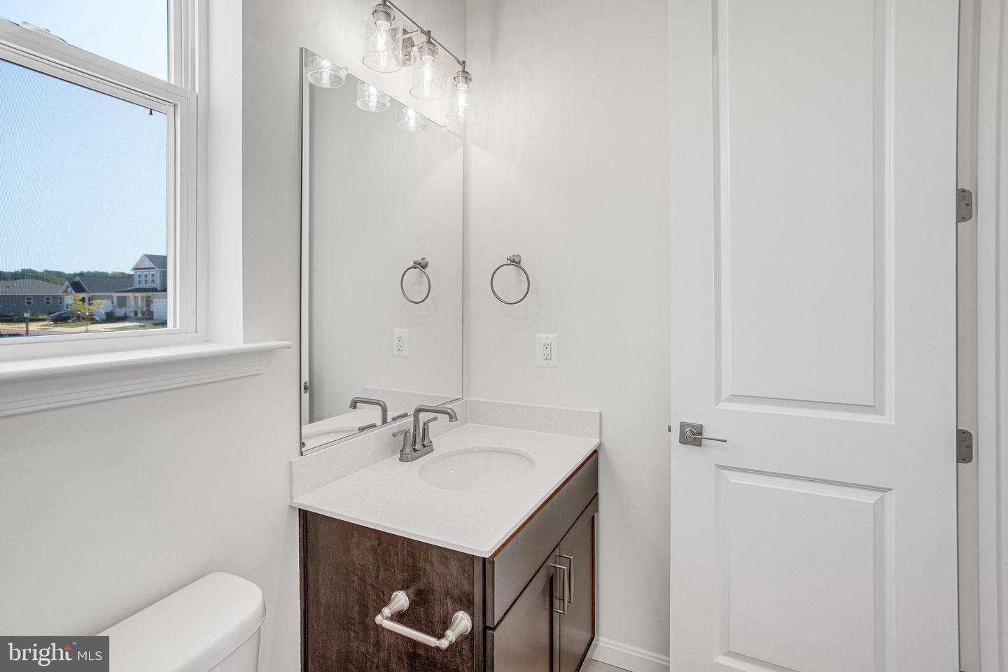 527 Aster Ln Property Photo 14