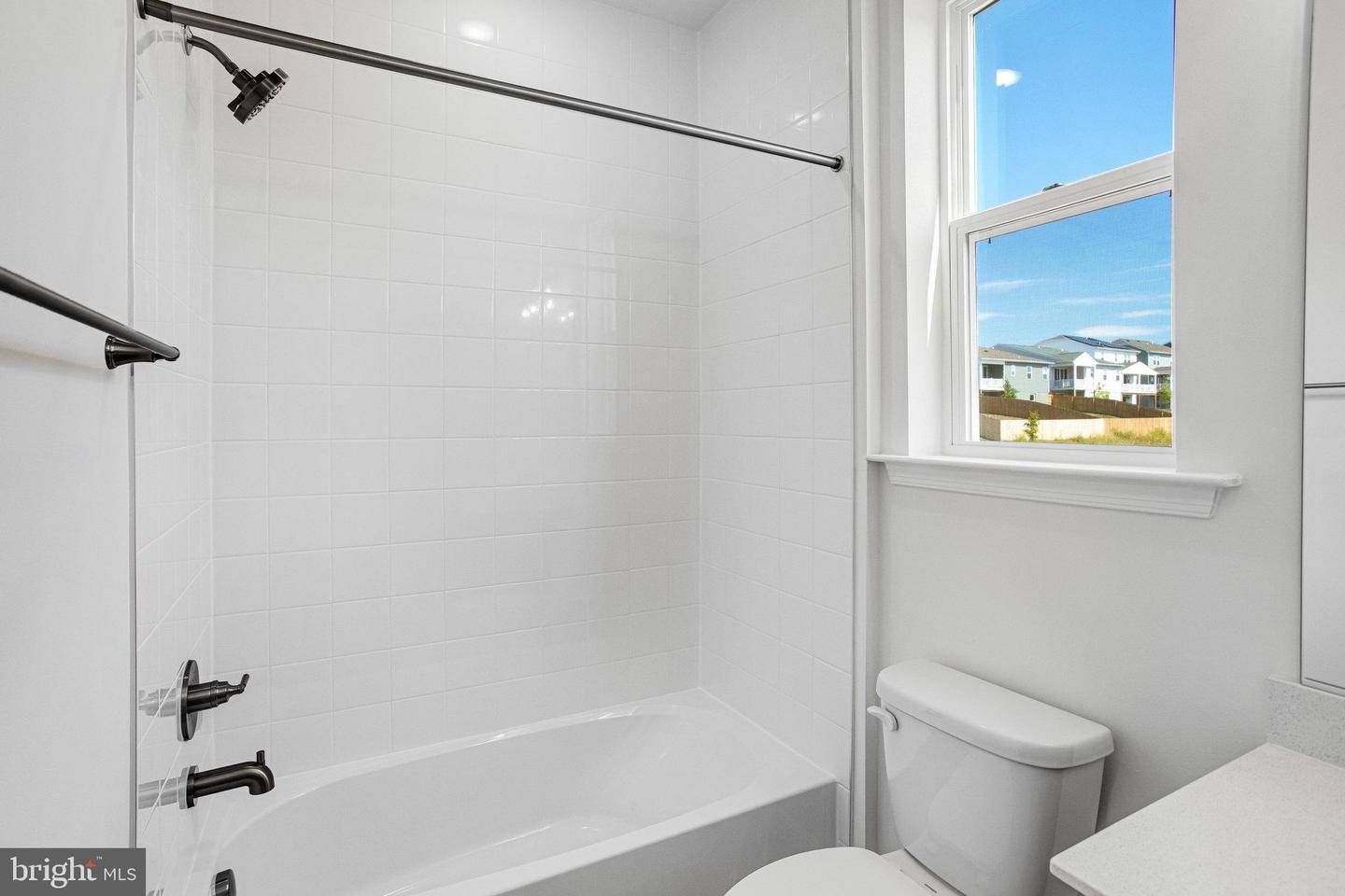 527 Aster Ln Property Photo 15