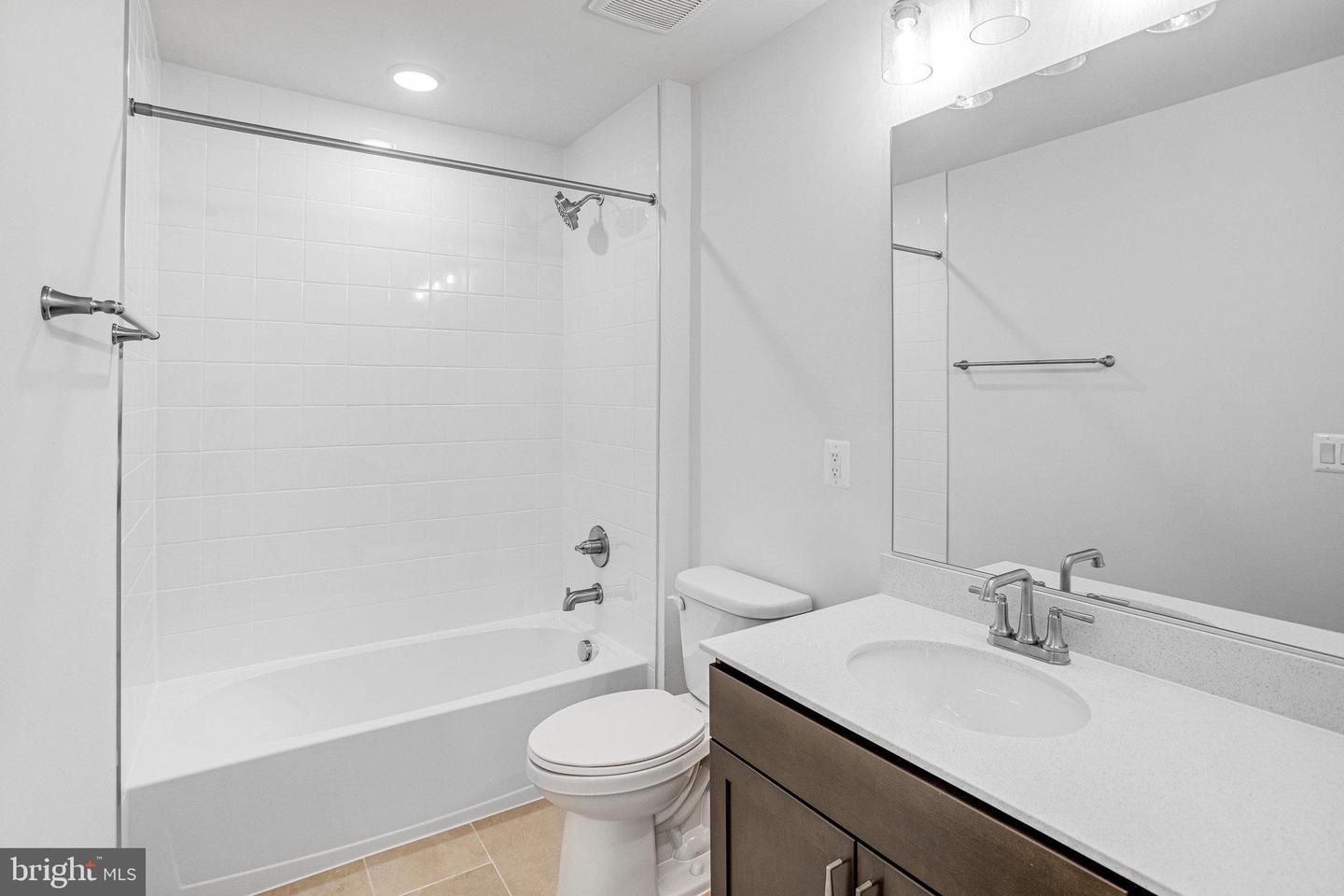 527 Aster Ln Property Photo 29
