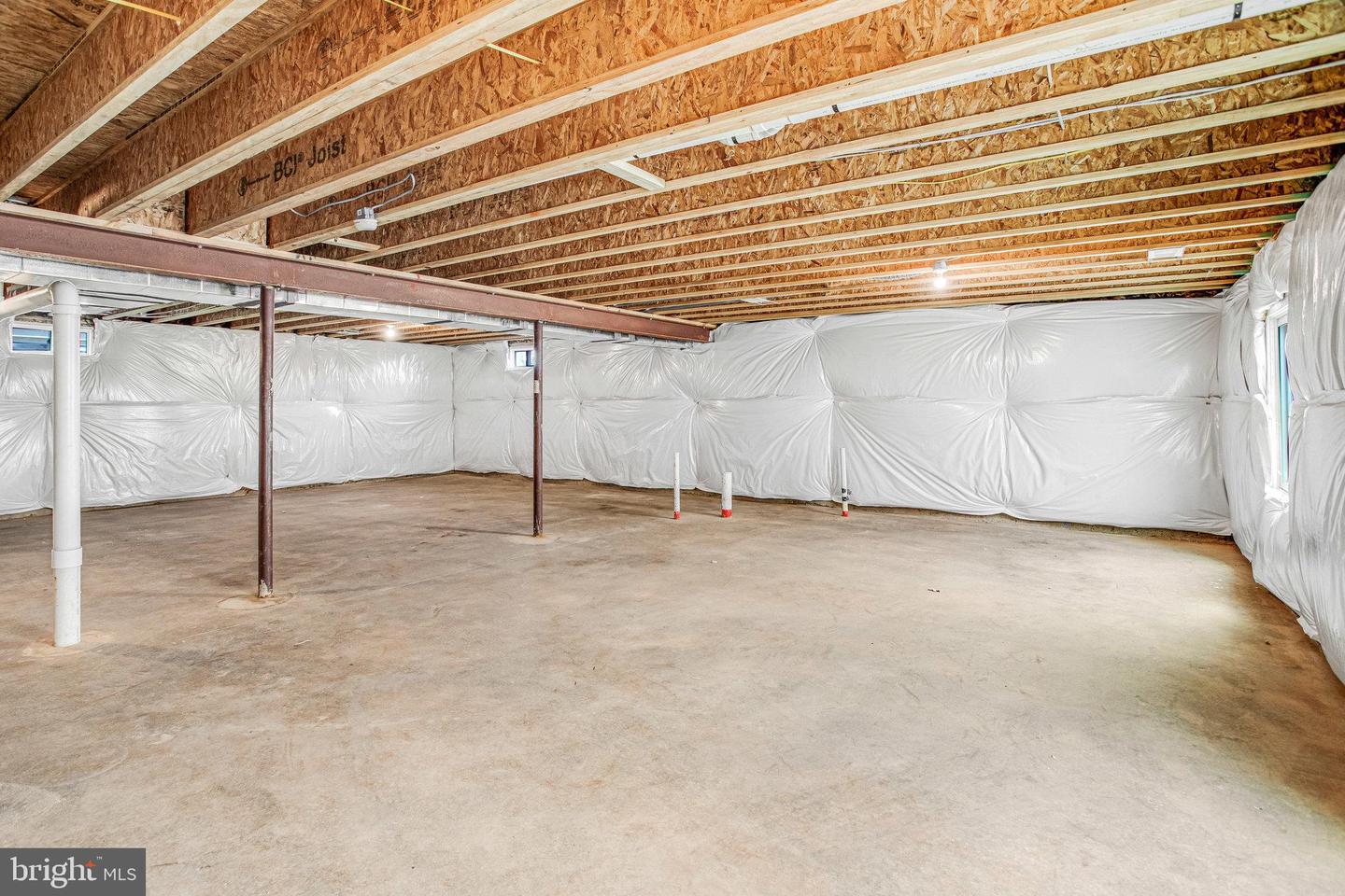 527 Aster Ln Property Photo 35