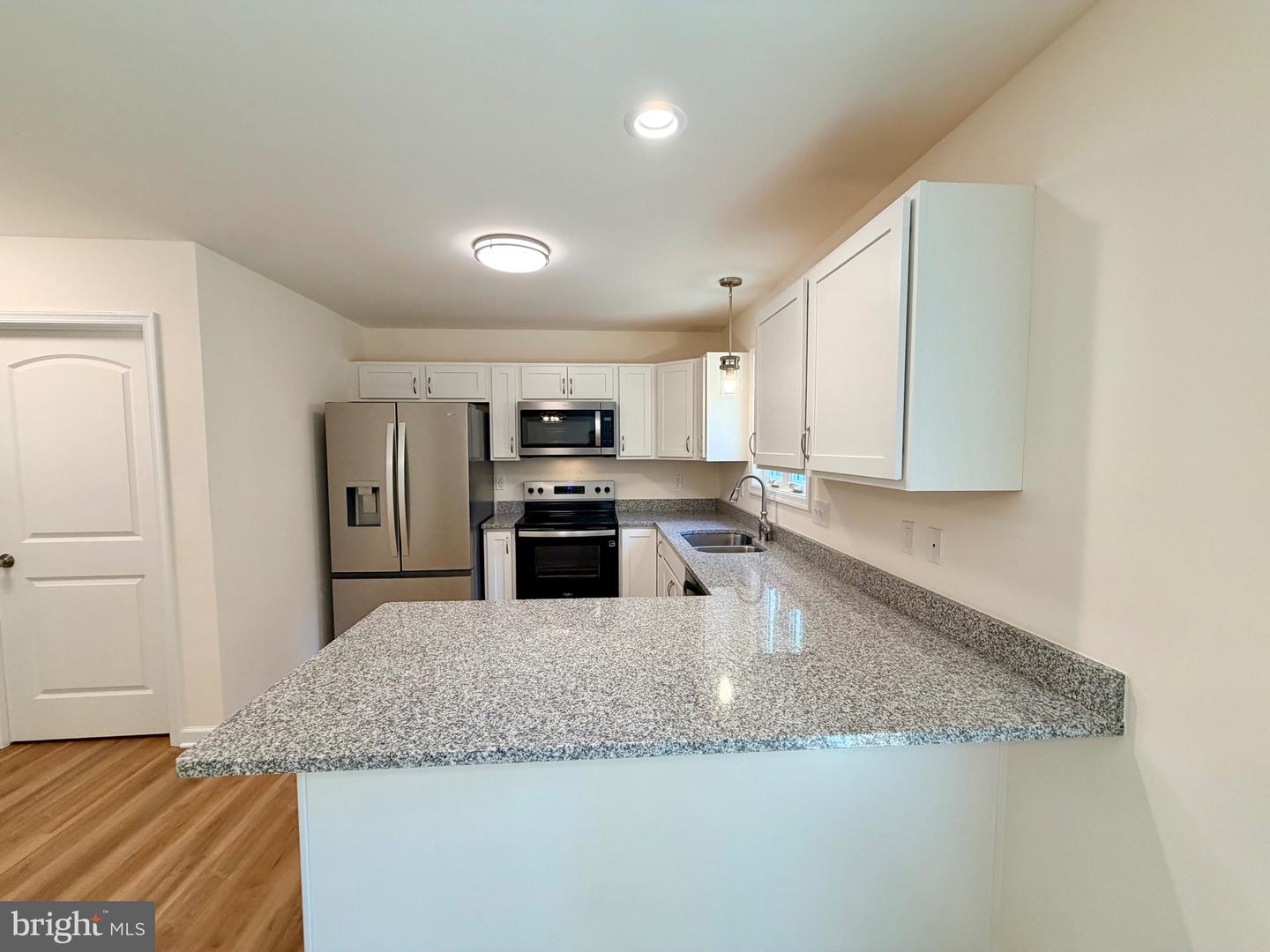12215 Autumn Ridge Ln Property Photo 9