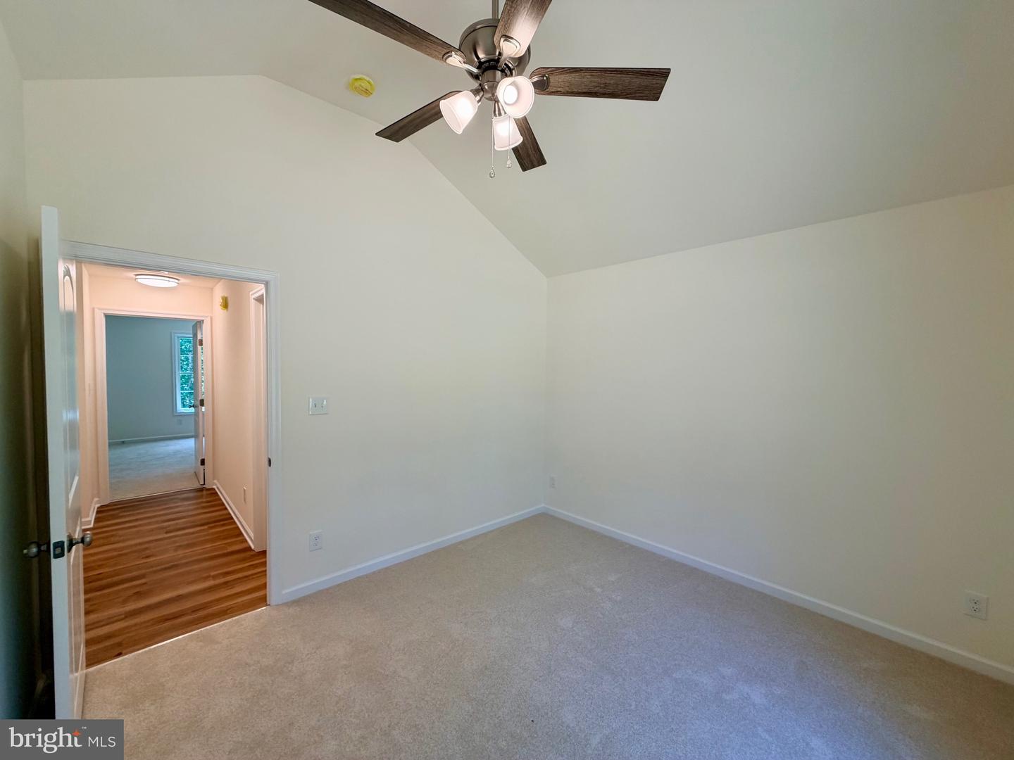 12215 Autumn Ridge Ln Property Photo 19