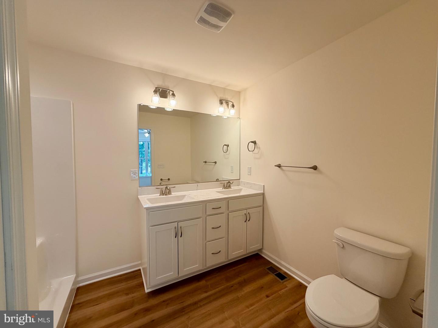 12215 Autumn Ridge Ln Property Photo 20