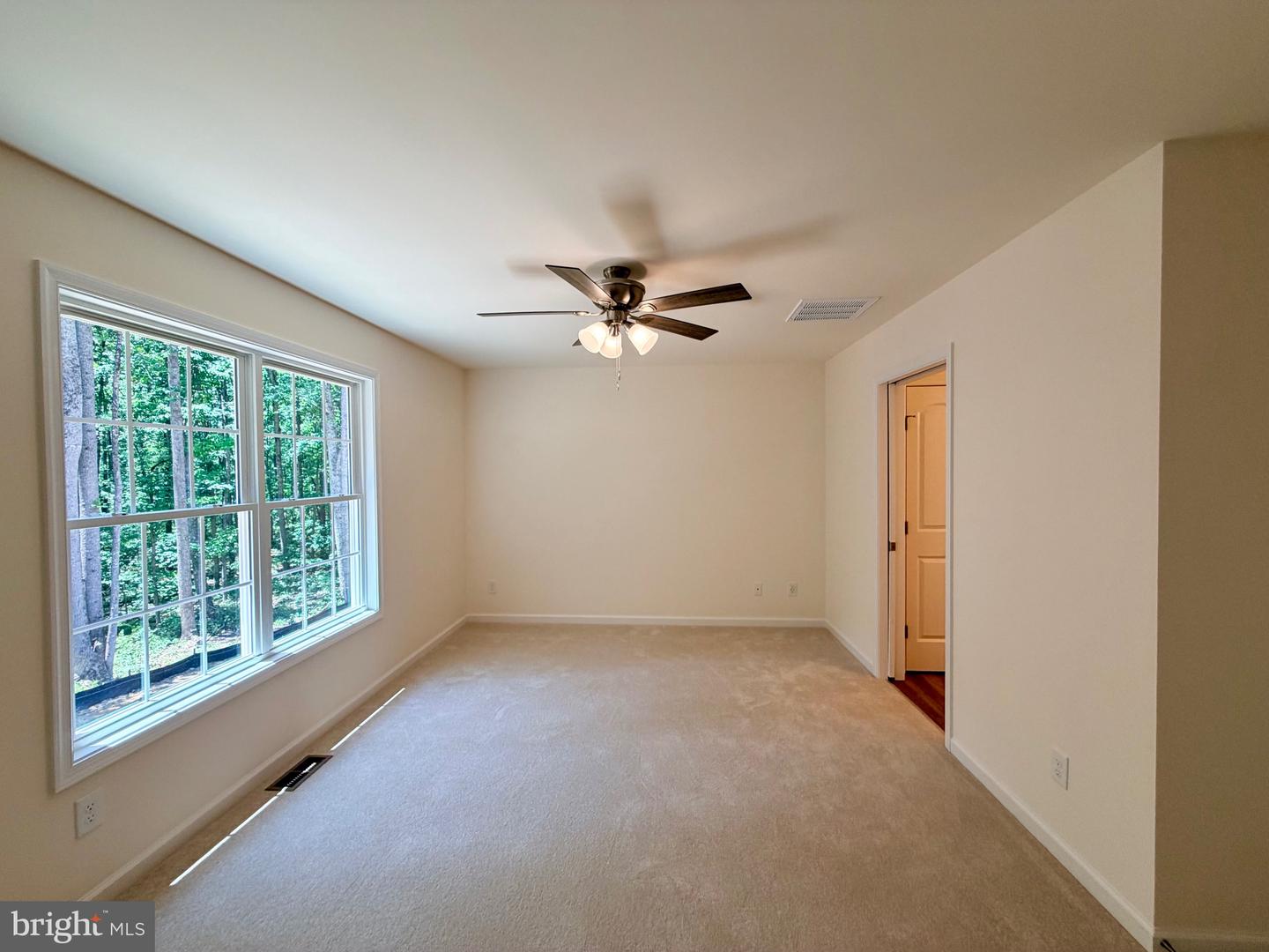 12215 Autumn Ridge Ln Property Photo 24