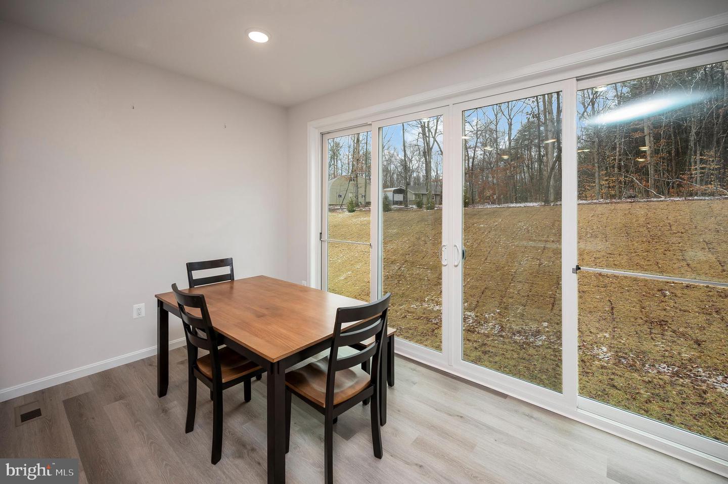 2892 White Tail Dr Property Photo 16